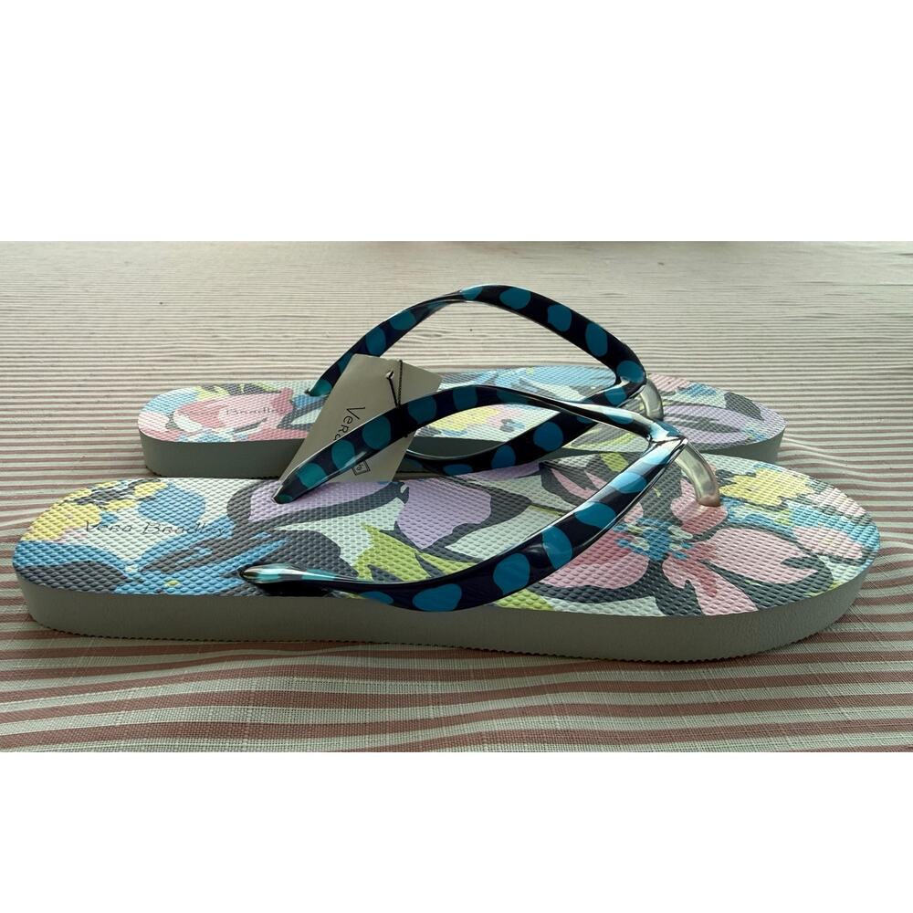 New! Vera Bradley Flip Flops Marian Floral Pattern Size 7-8 Beach Floral swim - Picture 4 of 4
